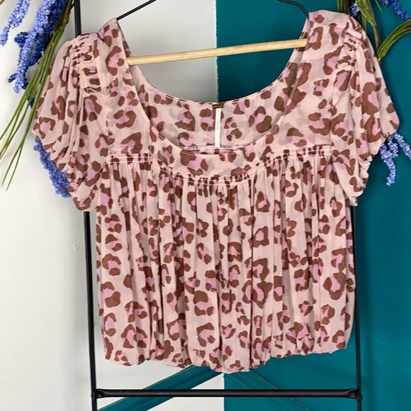 Free People cropped pastel animal print top - Picture 2 of 9
